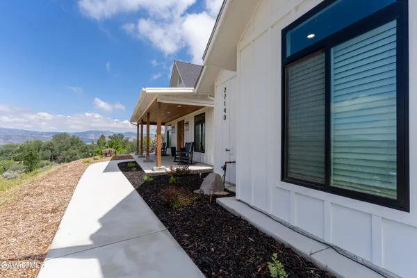 $750,000 | 27140 Shut Out Place, Tehachapi, CA 93561