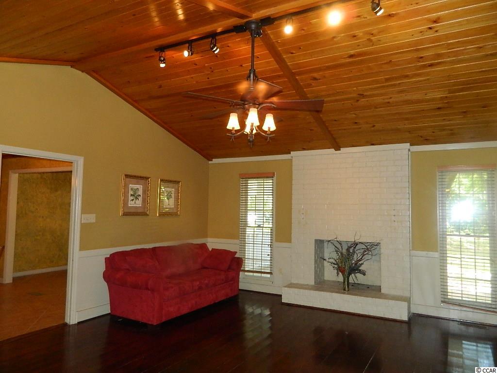 61 Racquet Court Georgetown, SC 29440 - Photo 8 of 19 Gallery Image 8