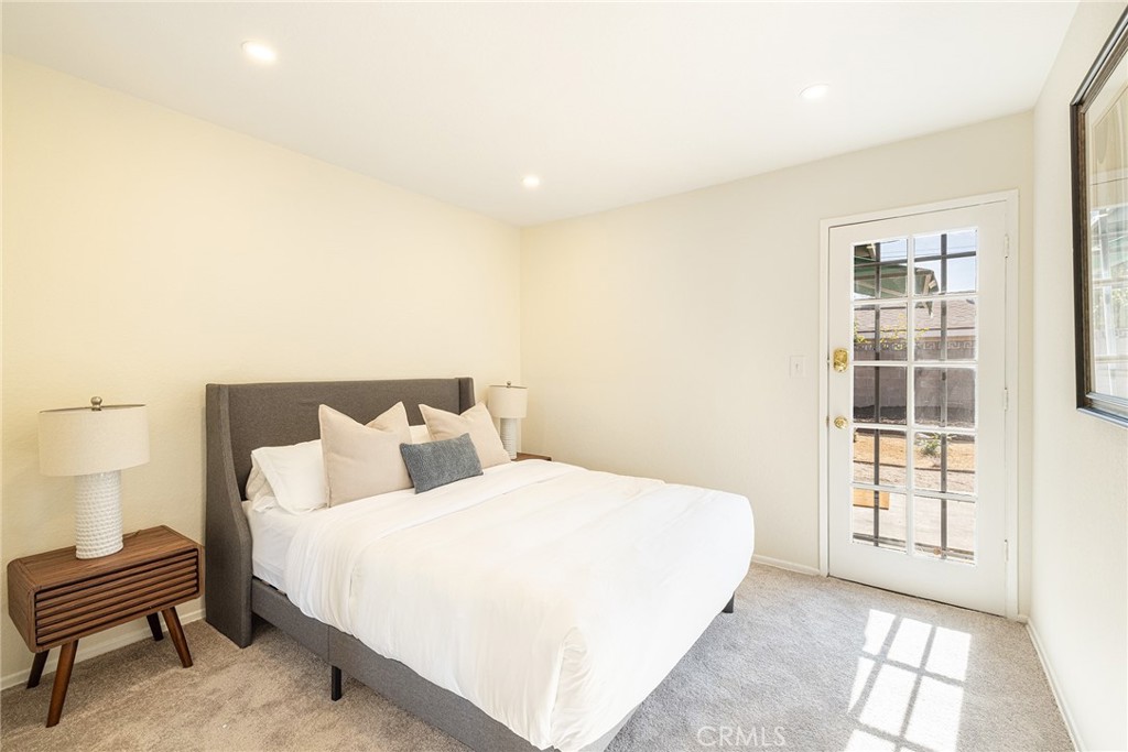2206 Stinson Street Simi Valley, CA 93065 - Photo 17 of 21