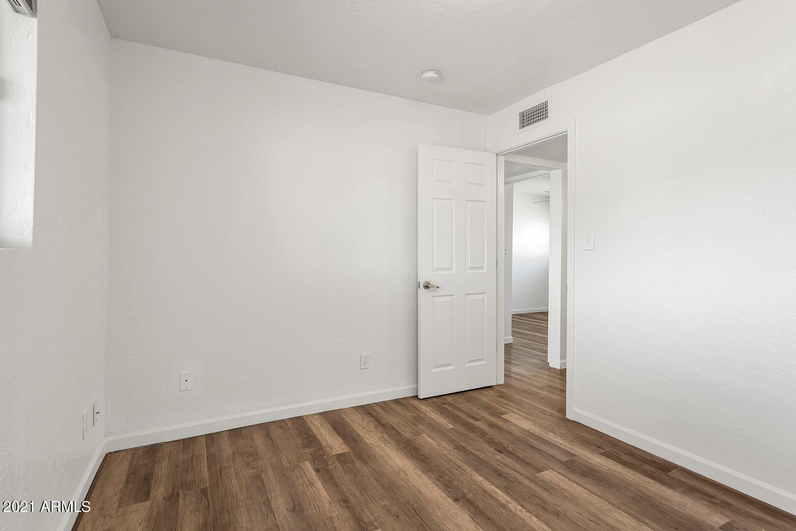 1822 West Utopia Road Phoenix, AZ 85027 - Photo 14 of 25 Bedroom 1