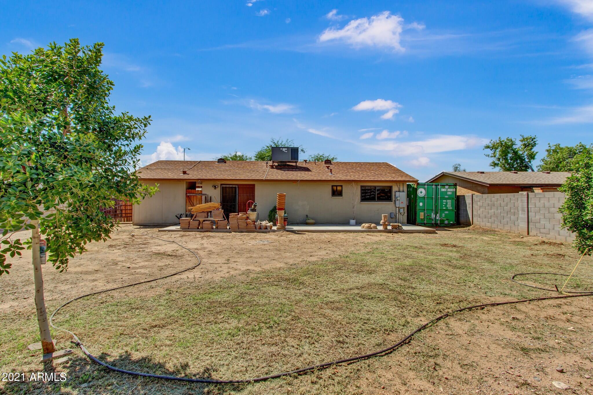 1822 West Utopia Road Phoenix, AZ 85027 - Photo 21 of 25 Backyard