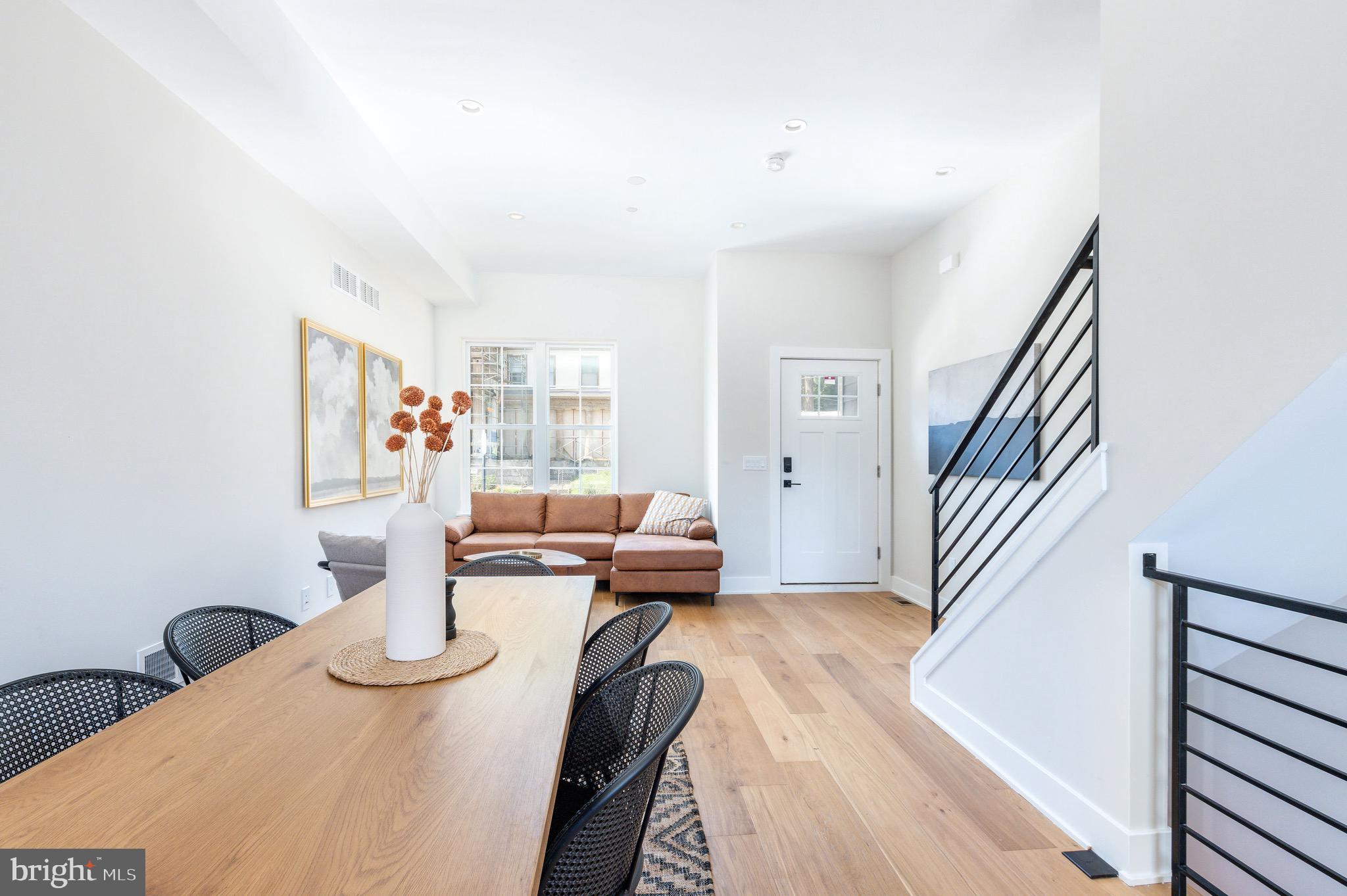3843 Ridge Avenue Philadelphia, PA 19132 - Photo 6 of 33 a living room with furniture and a table