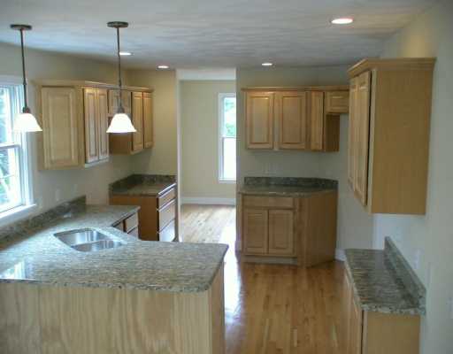 57 West Street, Unit 75 Warren, RI 02885 - Photo 3 of 8 Kitchen.