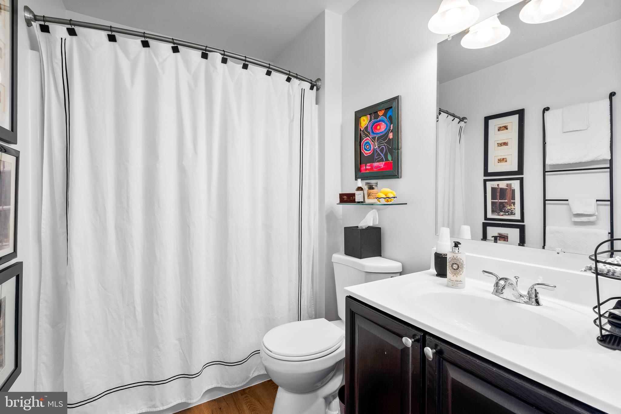 2505 Coach House Way, Unit 3D Frederick, MD 21702 - Photo 27 of 31 Secondary bath