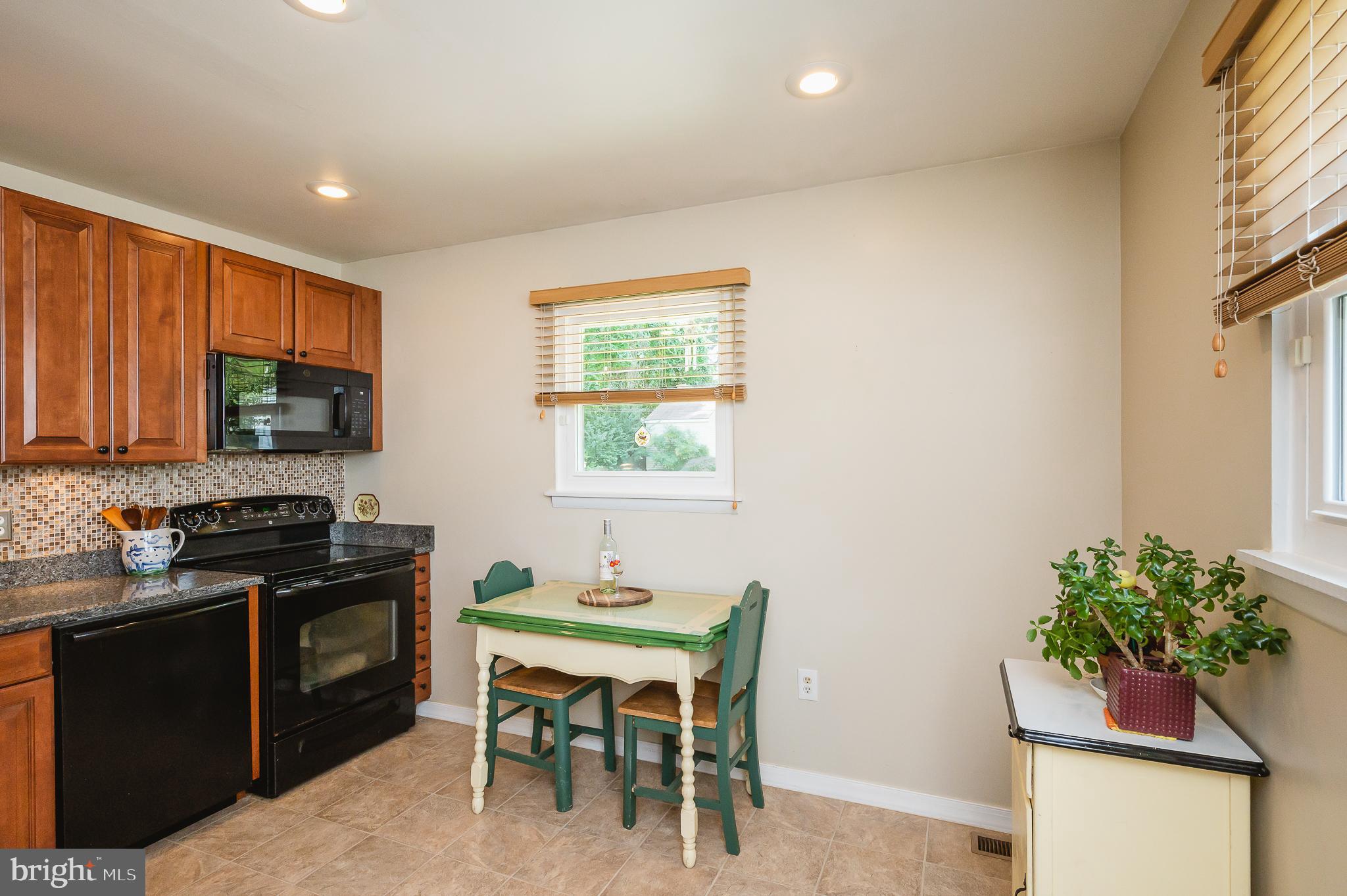 224 Embleton Road Owings Mills, MD 21117 - Photo 11 of 44 KITCHEN
