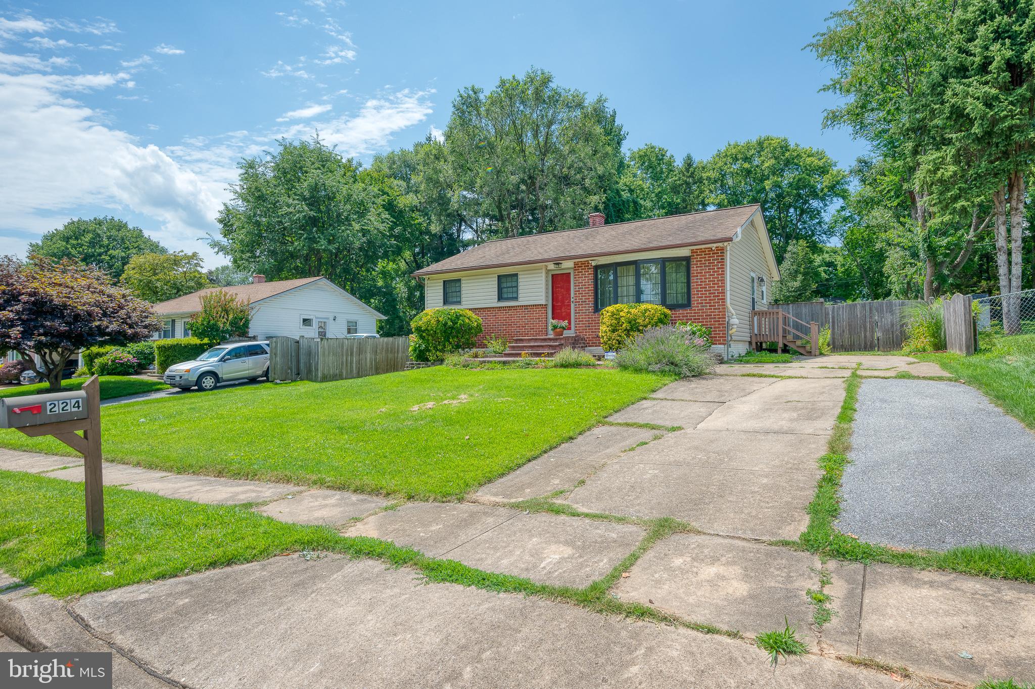 224 Embleton Road Owings Mills, MD 21117 - Photo 4 of 44 FRONT