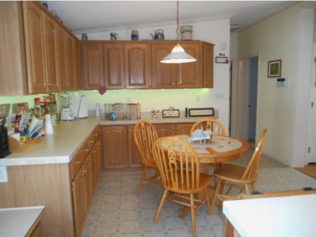 107 Eagle Drive Rochester, NH 03868 - Photo 3 of 18 Gallery Image 3