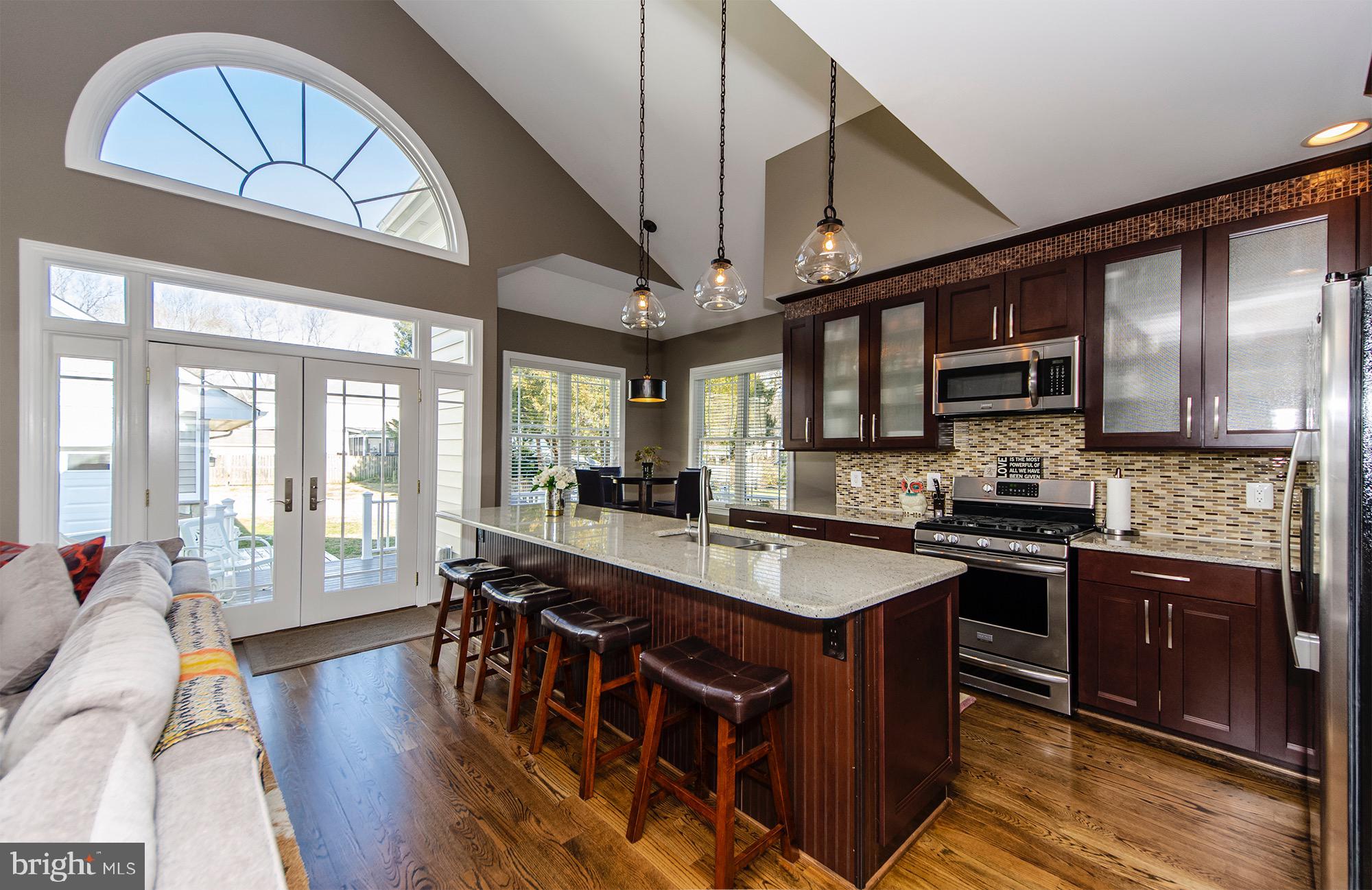 403 Tapawingo Road Southwest Vienna, VA 22180 - Photo 15 of 59 Kitchen