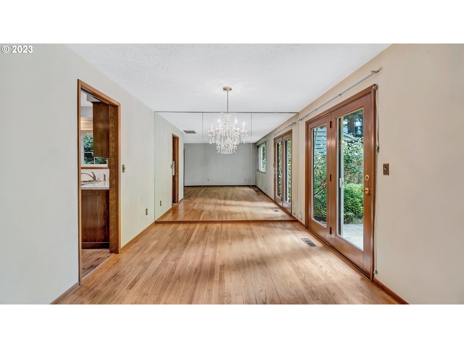 10790 Southwest Butner Road Portland, OR 97225 - Photo 11 of 35 Gallery Image 11