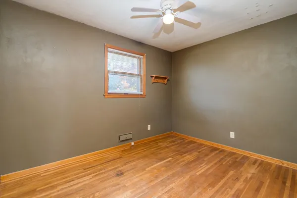 $209,900 | 340 2nd Avenue South, Amboy, MN 56010