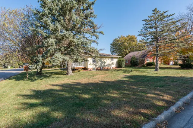 $209,900 | 340 2nd Avenue South, Amboy, MN 56010