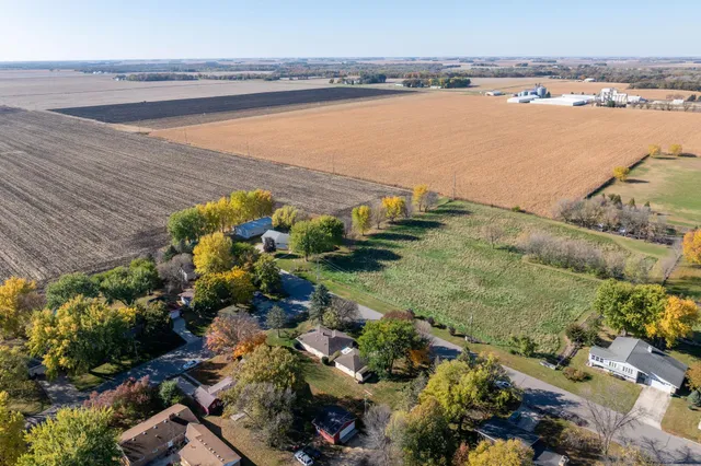 $209,900 | 340 2nd Avenue South, Amboy, MN 56010