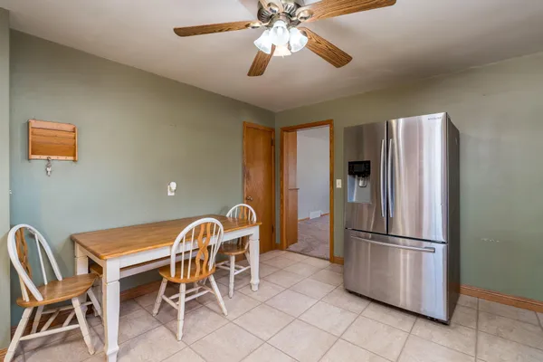 $209,900 | 340 2nd Avenue South, Amboy, MN 56010