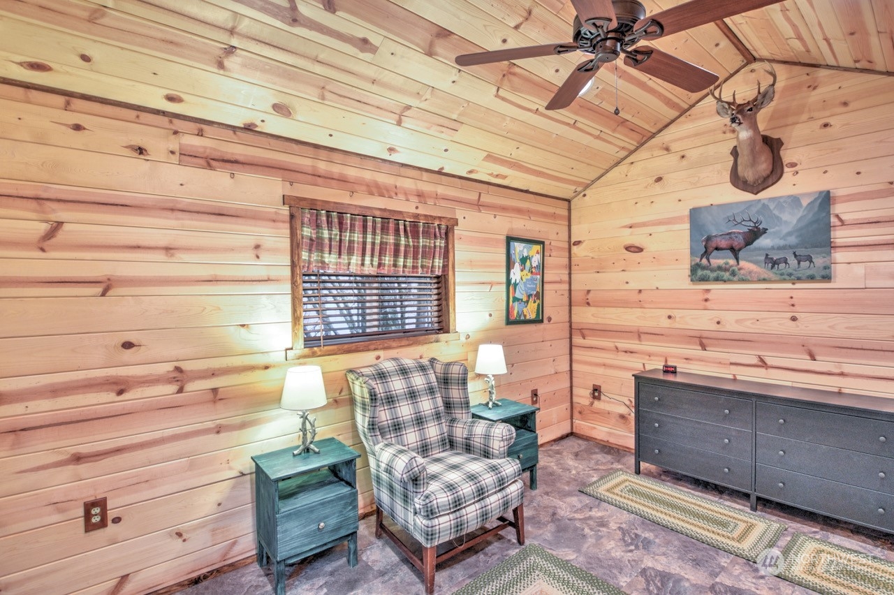 520 Cannon Road Packwood, WA 98361 - Photo 26 of 39 Gallery Image 26
