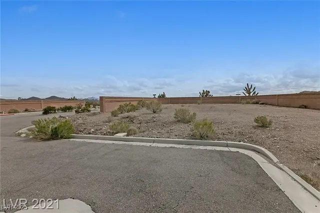 $725,000 | 150 Lake Breeze Street, Searchlight, NV 89046