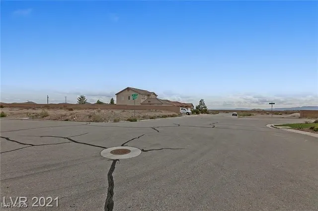 $725,000 | 150 Lake Breeze Street, Searchlight, NV 89046