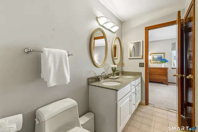 $245,000 | 38 Hilltop Drive, Unit 38, Simsbury, CT 06089