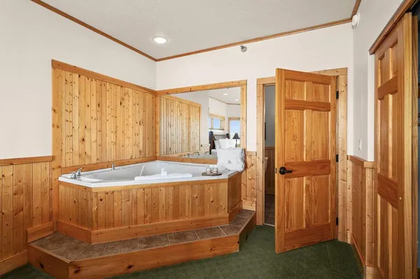 $589,000 | Two Burlington Road, Two Harbors, MN 55616