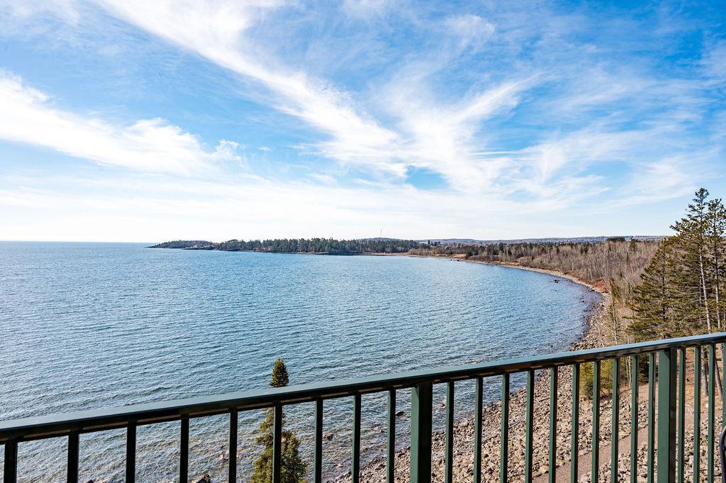 Two Burlington Road Two Harbors, MN 55616 - Photo 8 of 36