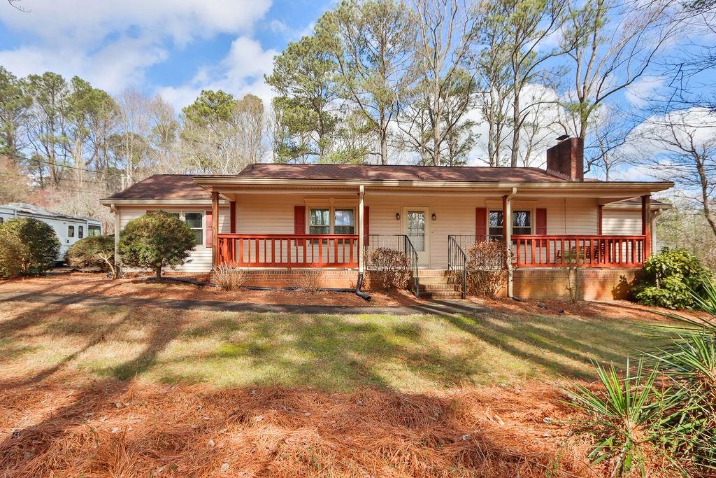 369 Taylor Road Suwanee, GA 30024 - Photo 1 of 1 Gallery Image 1