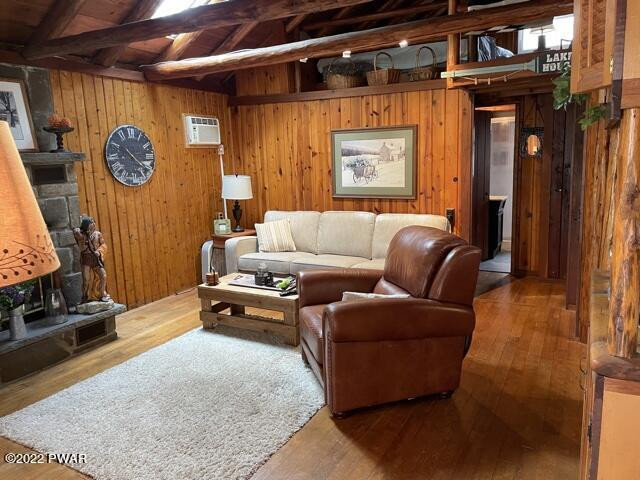 141 Bear Rock Road Lake Ariel, PA 18436 - Photo 10 of 32 Living Room