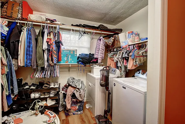 $234,900 | 308 East Cottage Avenue, Elizabethton, TN 37643