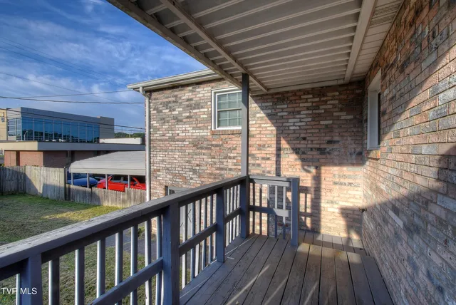 $234,900 | 308 East Cottage Avenue, Elizabethton, TN 37643