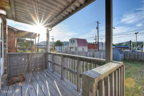 $234,900 | 308 East Cottage Avenue, Elizabethton, TN 37643