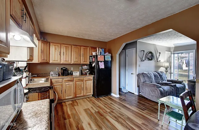 $234,900 | 308 East Cottage Avenue, Elizabethton, TN 37643