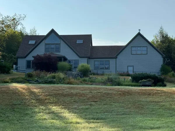 $785,000 | 63 Raccoon, Cushing, ME 04563