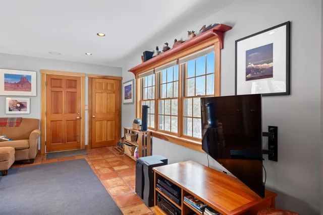 $785,000 | 63 Raccoon, Cushing, ME 04563