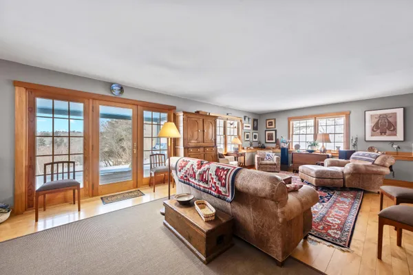$785,000 | 63 Raccoon, Cushing, ME 04563