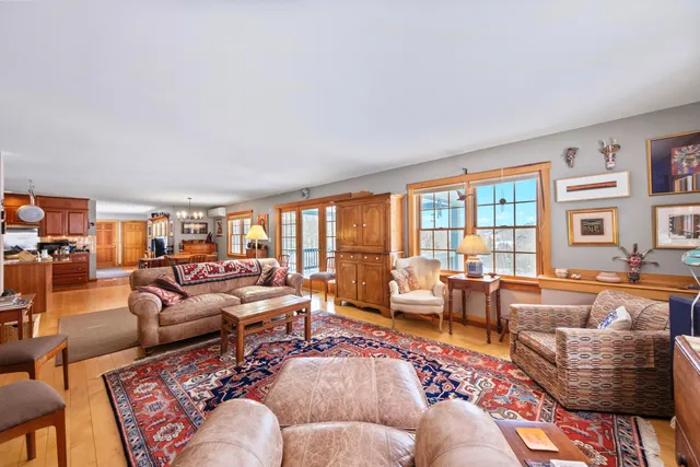$785,000 | 63 Raccoon, Cushing, ME 04563