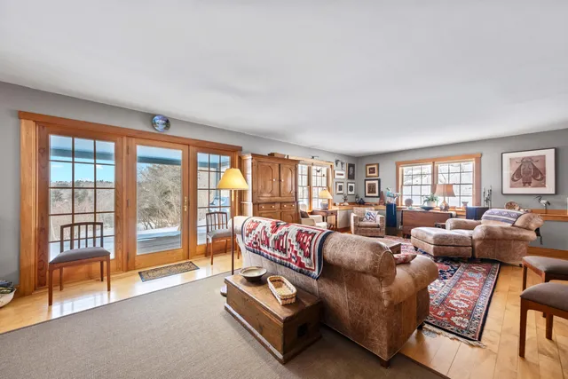 $785,000 | 63 Raccoon, Cushing, ME 04563