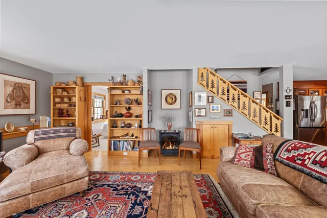 $785,000 | 63 Raccoon, Cushing, ME 04563