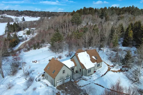 $785,000 | 63 Raccoon, Cushing, ME 04563