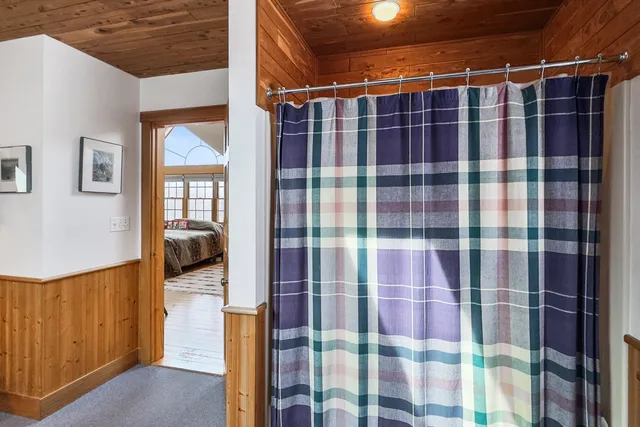 $785,000 | 63 Raccoon, Cushing, ME 04563