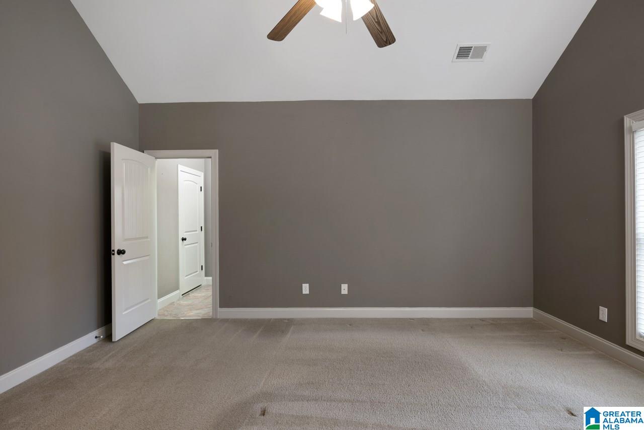 607 Village Way Pelham, AL 35124 - Photo 9 of 40