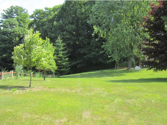 1343 Lovell Lake Road Wakefield, NH 03872 - Photo 5 of 27 Gallery Image 5