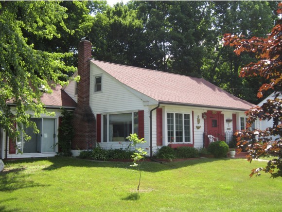 1343 Lovell Lake Road Wakefield, NH 03872 - Photo 6 of 27 Gallery Image 6