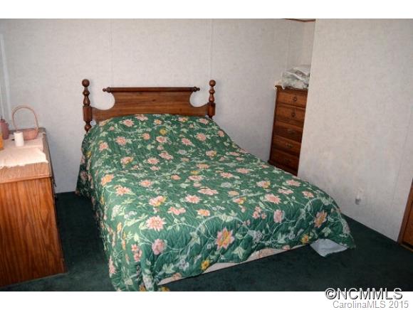24 Phoenix Road Tuckasegee, NC 28783 - Photo 7 of 22 Gallery Image 7