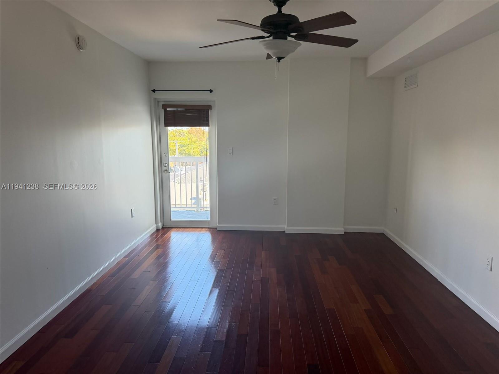 2740 Southwest 28th Terrace, Unit 507 Miami, FL 33133 - Photo 4 of 35