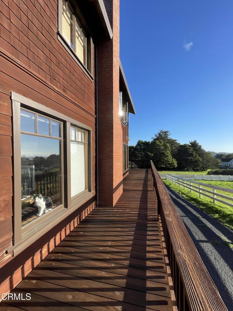 44920 Little Lake Road Mendocino, CA 95460 - Photo 57 of 62 a view of balcony with couch