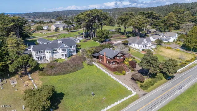 $1,895,000 | 44920 Little Lake Road, Mendocino, CA 95460