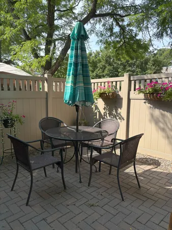 $179,900 | 2114 Hyde Park Drive, Detroit, MI 48207