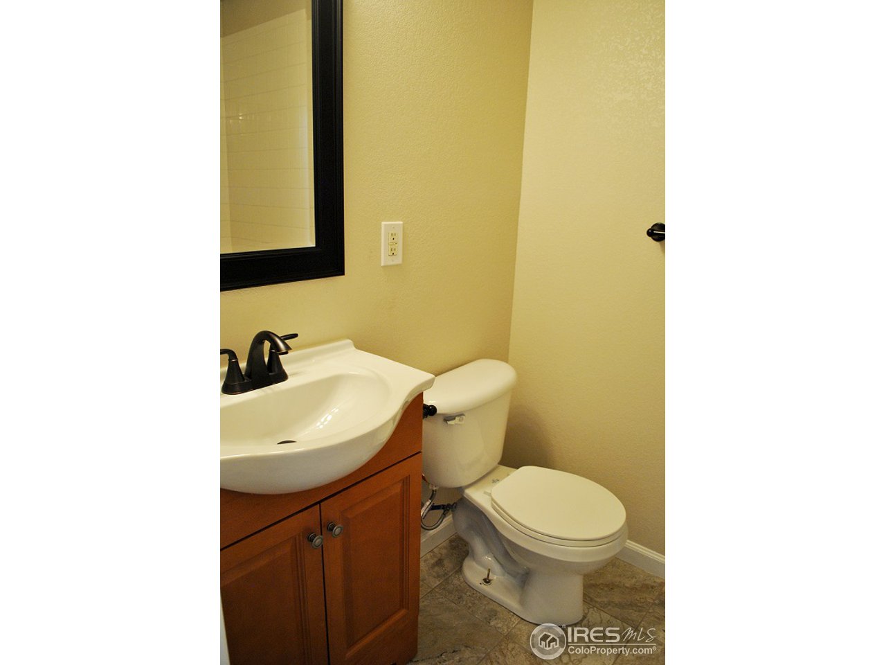 5866 Pintail Way Frederick, CO 80504 - Photo 16 of 29 Upper level Bathroom