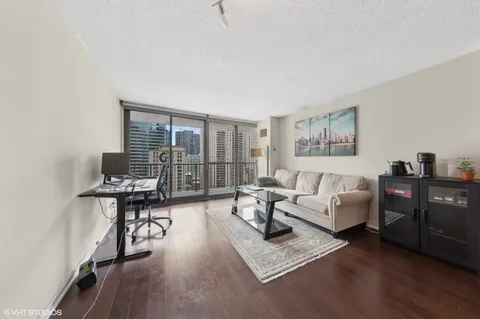$248,500 | 10 East Ontario Street, Unit 2304, Chicago, IL 60611