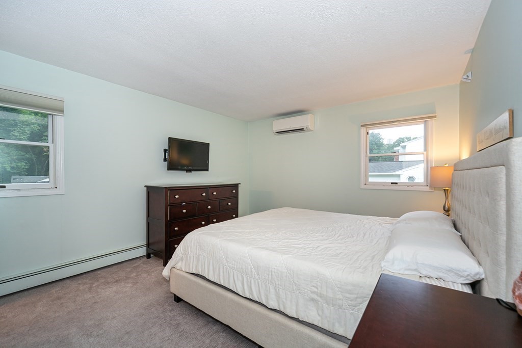 45 Wingate Road Holliston, MA 01746 - Photo 15 of 33 Gallery Image 15