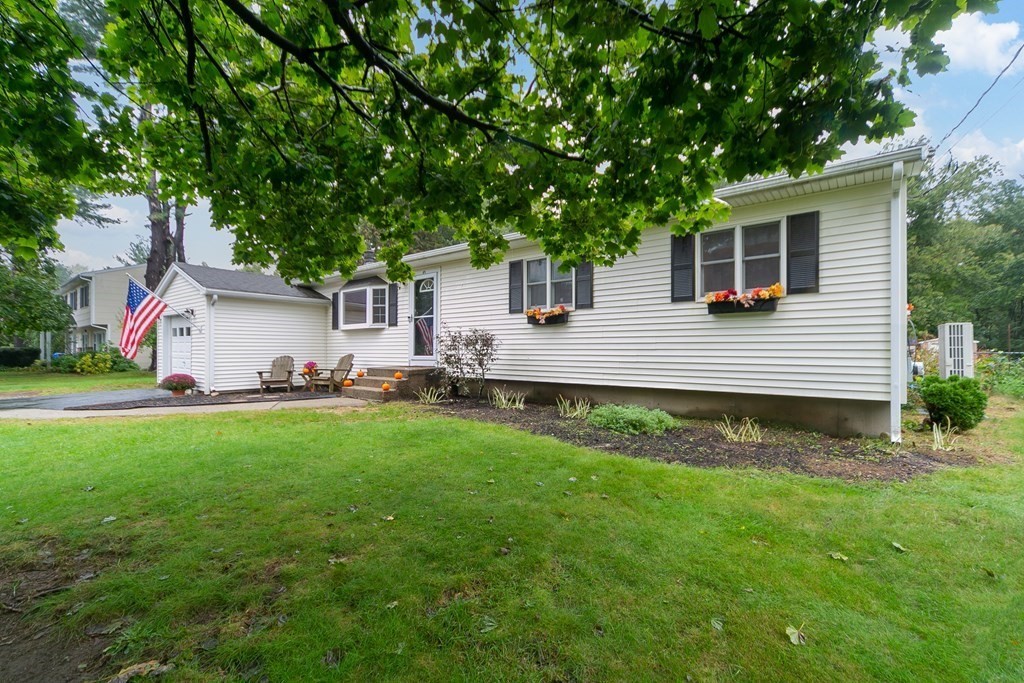 45 Wingate Road Holliston, MA 01746 - Photo 2 of 33 Gallery Image 2