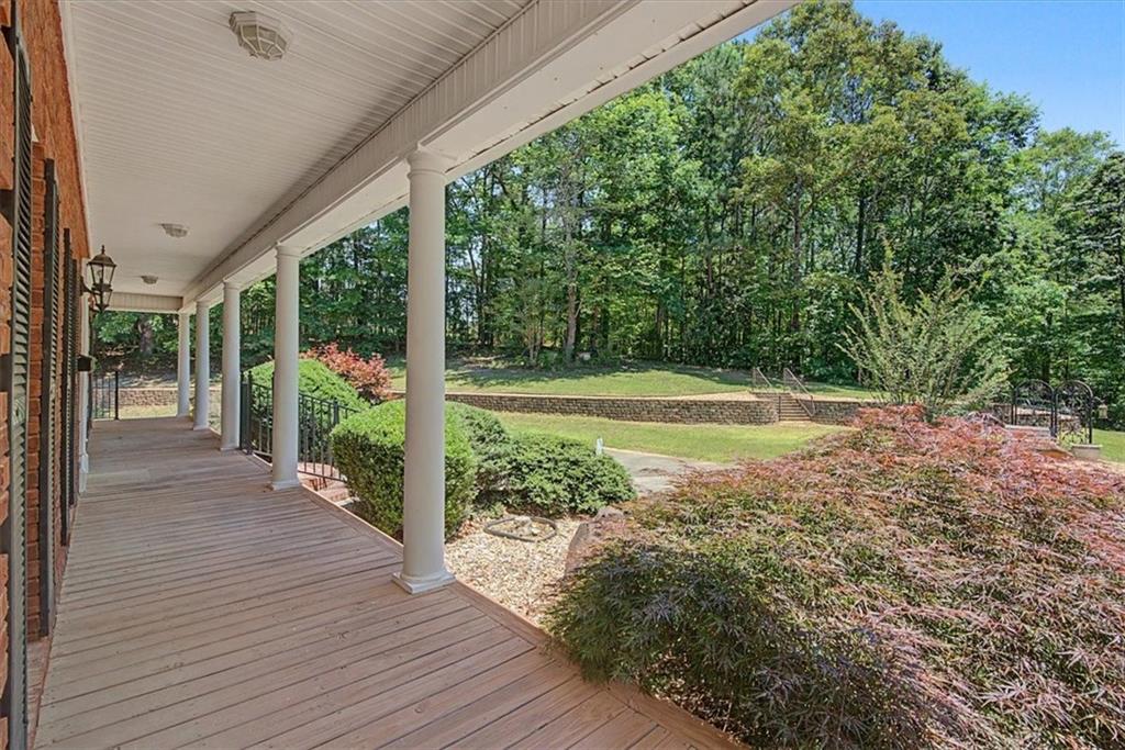 1136 Cole Lake Road Dallas, GA 30157 - Photo 11 of 72